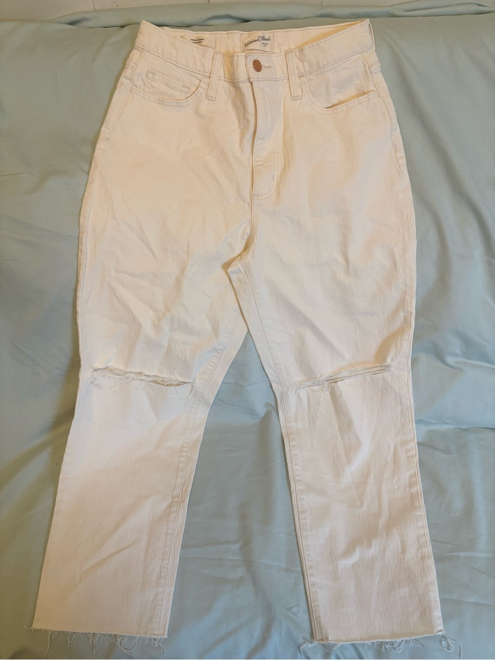 High-Rise White Women’s Jeans with Knee Rips - NWOT